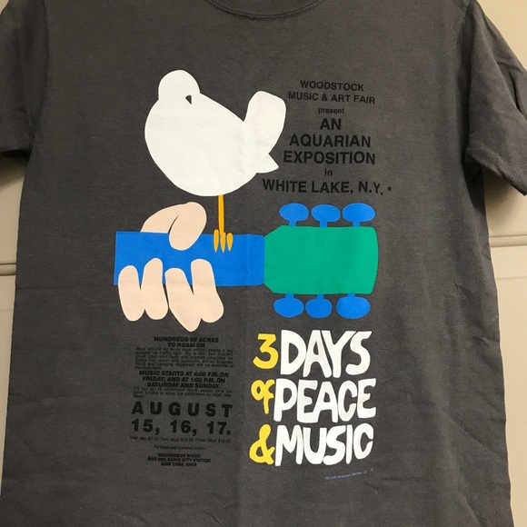 🎉HOST PICK 11/1🎉 WOODSTOCK tee - Picture 2 of 4